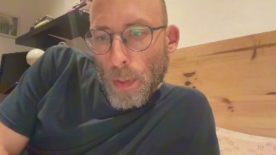 Magicogonzal webcam cam4 model stream image