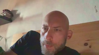 Magicogonzal webcam model stream image