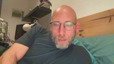 Magicogonzal webcam model stream image