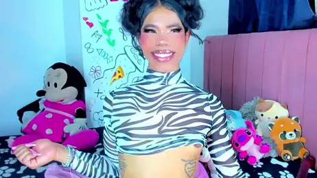 bloom444 webcam model stream image