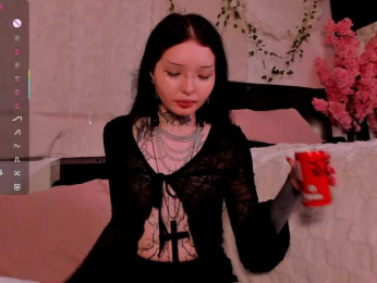 Leinbone webcam bongacams model stream image