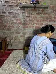 OthersWife4U webcam model stream image