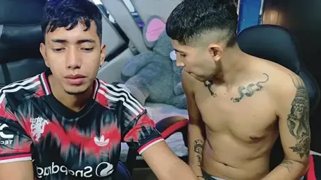 darwinandbrayann webcam model stream image