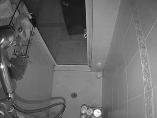 voyeurcam-baileybase-shower webcam model stream image