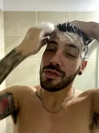 Guyinthemountain webcam model stream image
