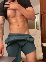 Guyinthemountain webcam model stream image