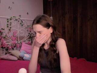 Chiara Pisani webcam model stream image