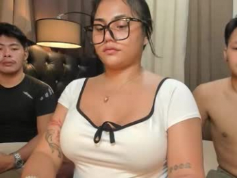saucy_yummy_cheska webcam chaturbate model stream image