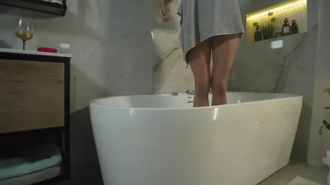 HeyBananas webcam model stream image