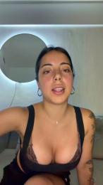 Natulinda webcam model stream image