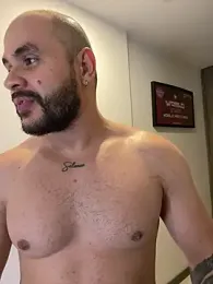 Axel_Dominus webcam model stream image