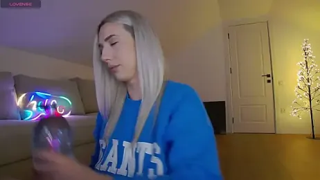 KhloeK webcam model stream image