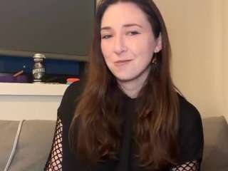 tilliemay webcam model stream image