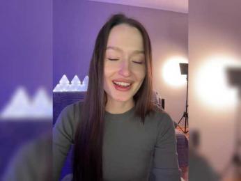 whiteTEA webcam model stream image