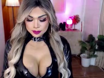 charismatic_apple webcam model stream image