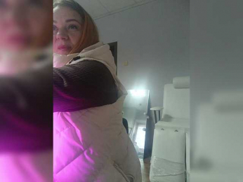 Kimmmmis webcam model stream image