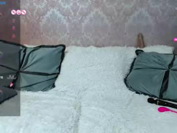 xlindamilfx webcam model stream image