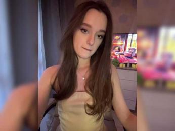 ymnichka webcam model stream image