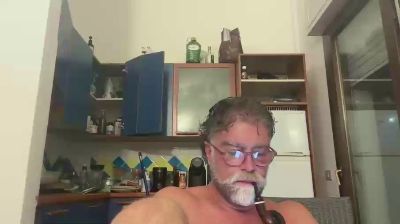 bttm4older1 webcam cam4 model stream image