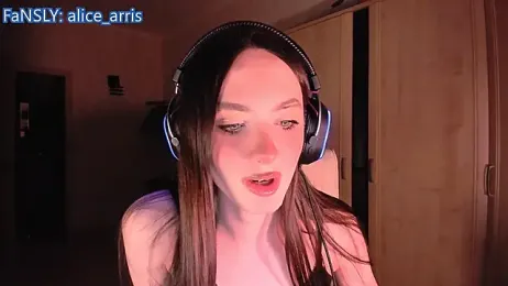 Alice__Aris webcam stripchat model stream image