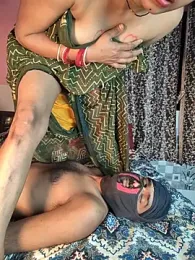 Mona_kunal webcam model stream image