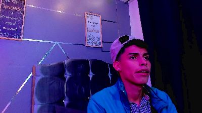 Room_69x webcam model stream image