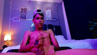 Room_69x webcam model stream image