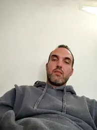 leon3875 webcam model stream image