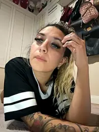 Chicagobabe webcam model stream image