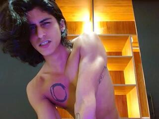 Noah Kooper webcam model stream image