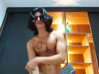 Noah Kooper webcam model stream image