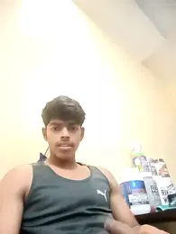 monster_33 webcam model stream image