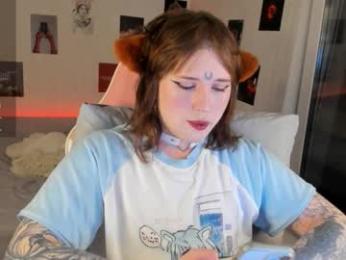 alice_moonshard webcam model stream image