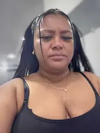 yanza2002 webcam model stream image