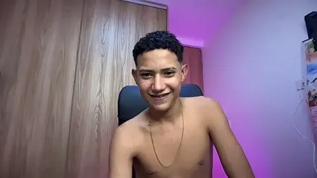 Toy_boy777 webcam model stream image