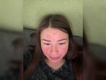 ViollaSweetA webcam model stream image