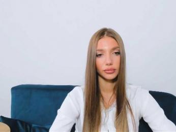 EmmaAngel webcam model stream image