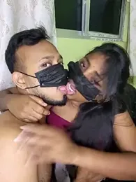 Trending_Couple webcam model stream image