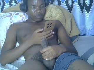 blacksexyman001 webcam model stream image