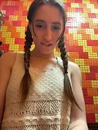 Tiny_Anny webcam model stream image