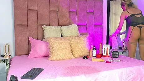 Lunitaa_Diva webcam model stream image