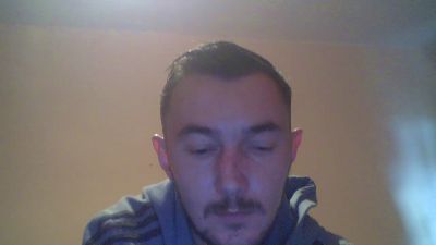 robert9995 webcam cam4 model stream image