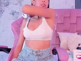 mia-duarte-1 webcam model stream image