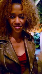 MoanaFrenchy webcam model stream image