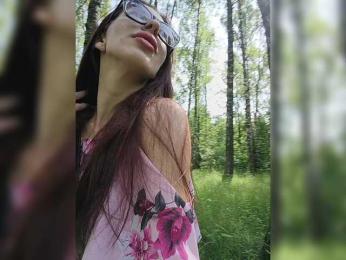 Lelly111 webcam model stream image