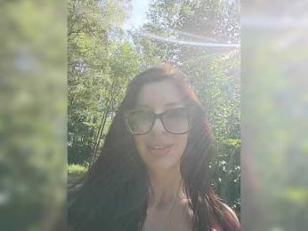 Lelly111 webcam model stream image