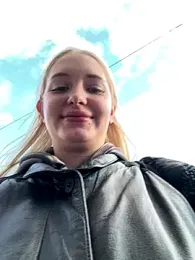 Milkyy_wway webcam model stream image