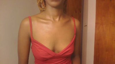 Cutyblack webcam model stream image