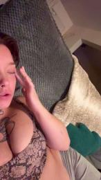 QueenDionysus webcam model stream image