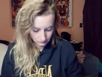 yoursecretgirlfriend963 webcam model stream image